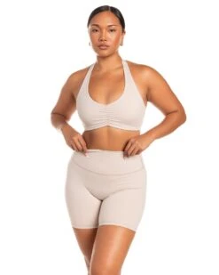 Elite Eleven Halter Scrunch Bra - Oat Latte