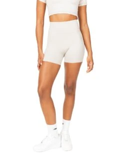 Elite Eleven Aura Bonded Shorts - Oat Latte