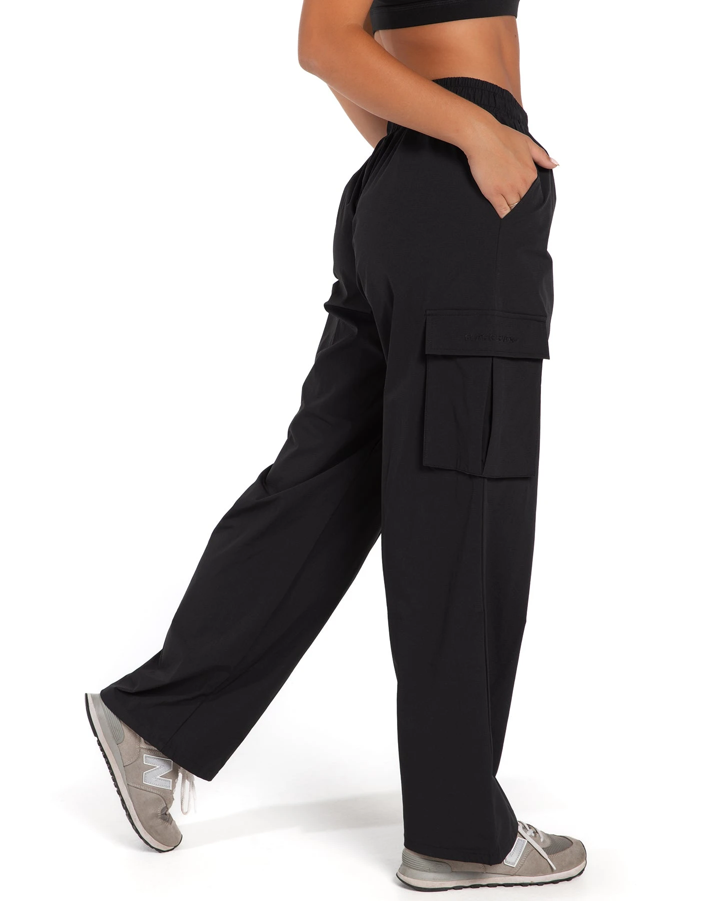 Elite Eleven Oversized Cargo Pants - Black - Image 6