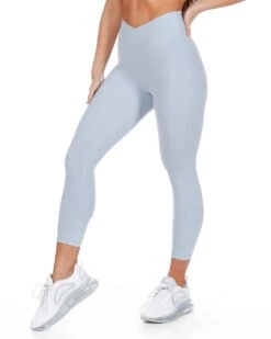 Elite Eleven 7/8 Cross Over Leggings - Light Blue